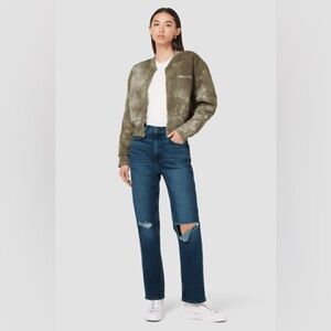 Classic Blue Distressed women’s Jeans